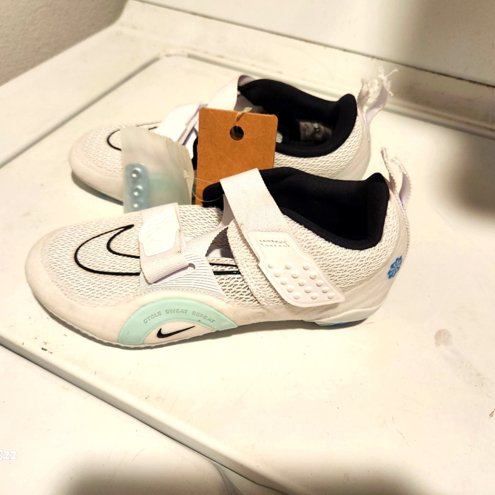 Nike superrep cycle 2 next to nature